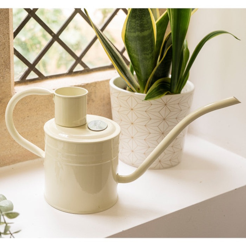 Kent and Stowe Indoor Metal Watering Can 1ltr Vintage Cream